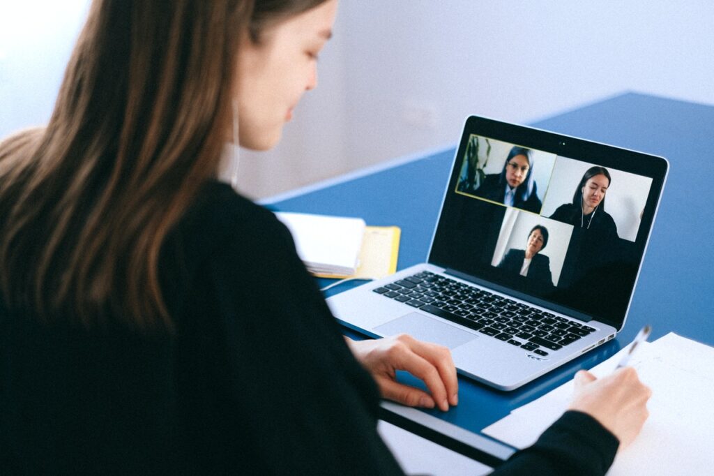 8 Tips to Follow on a Virtual Team Collaboration