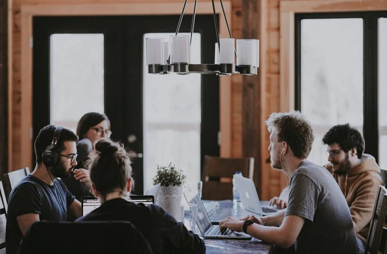 Qué es la gestión ágil de proyectos y cómo la utiliza Flowlu