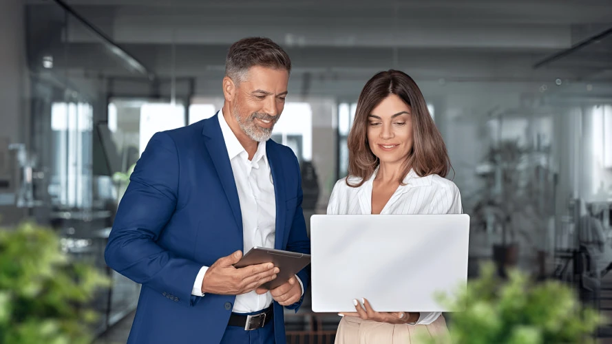 Flowlu - Avaliação e atualizações regulares