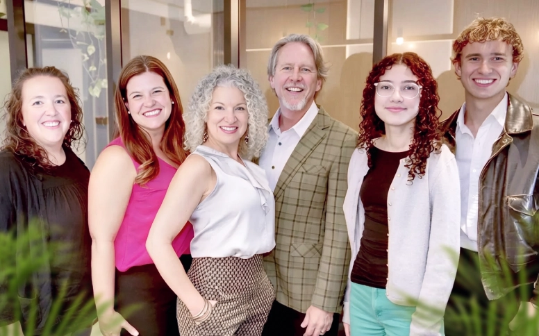 Equipo de Pasley Commercial Interiors